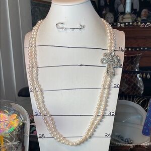 Classic Pearl Necklace with Crystal Bow Accent - White